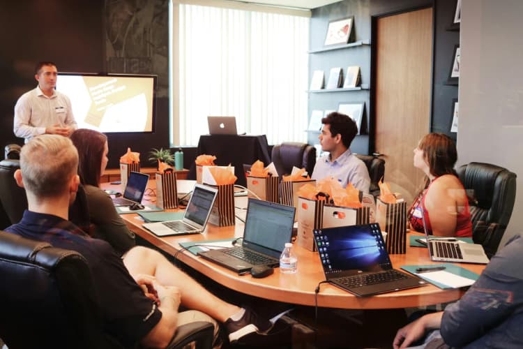 Empowering EITI / Through a Fully Customizable Open Data Portal in Minutes